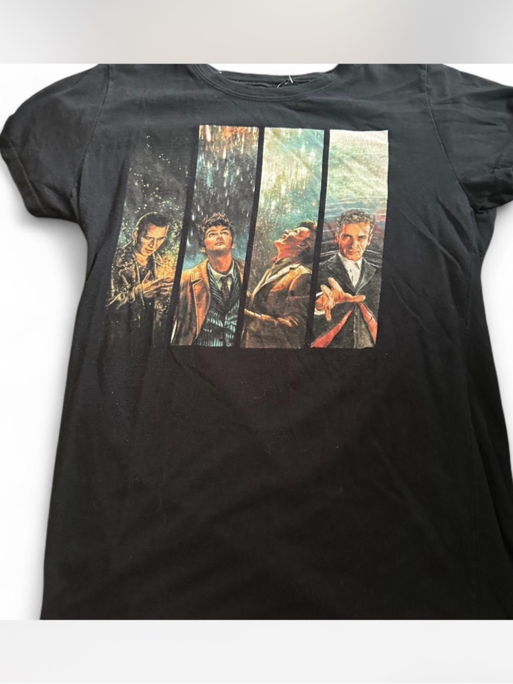 NWOT Black Doctor Who T-shirt